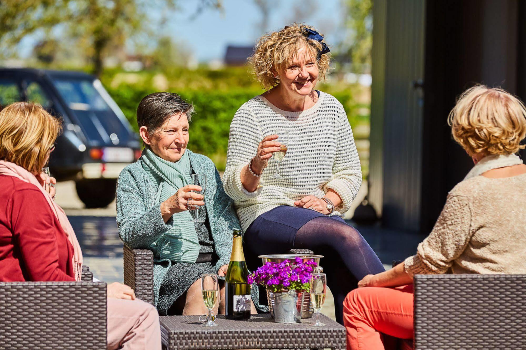 Wellness B&B De Zevenslaper Geetbets Exteriör bild